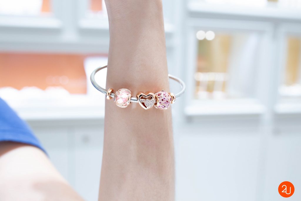 pandora valantine collection bangle