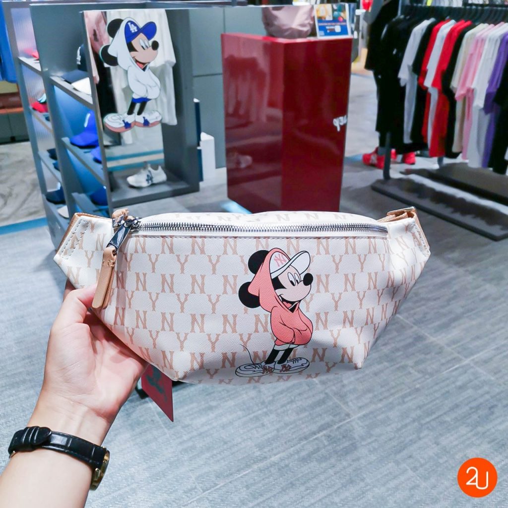 MLB X Disney Fanny Pack minnie