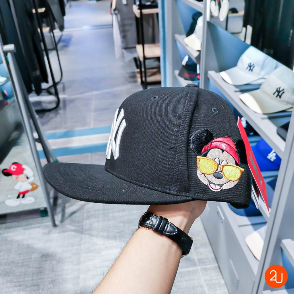 MLB X Disney hat Mickey Mouse black